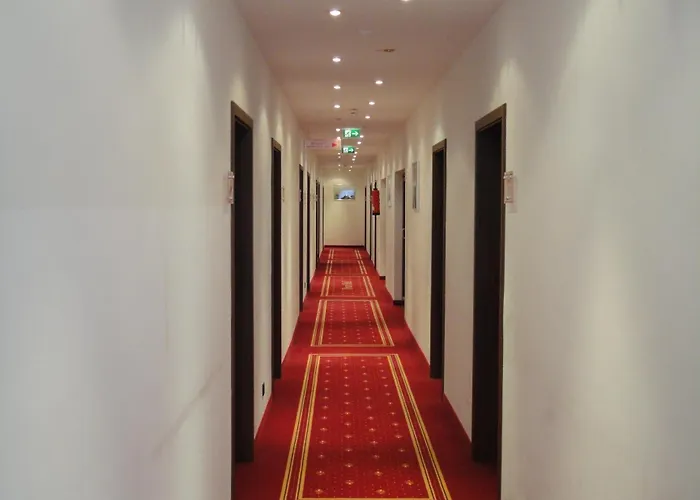 Grand Hotel Dream Main City Center